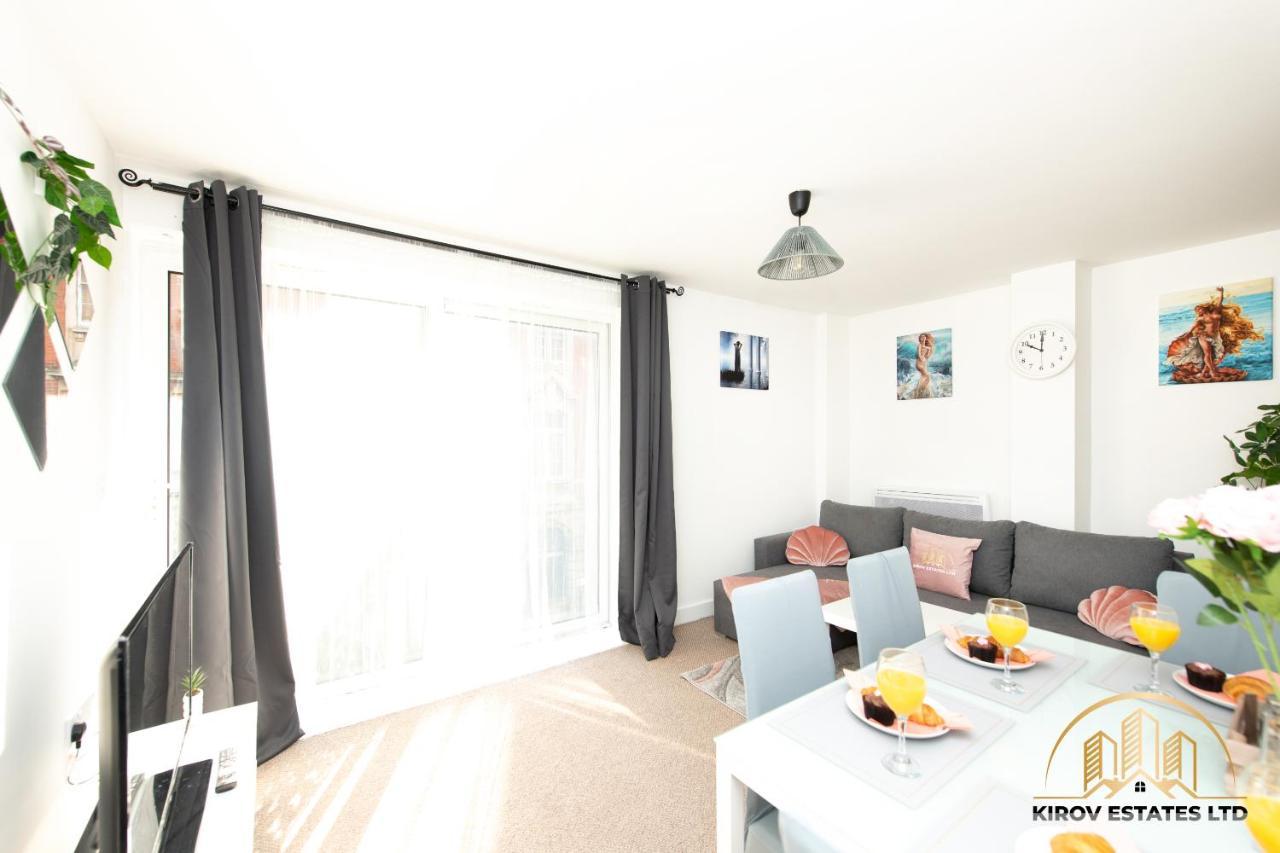 Aphrodite Apartment - The Lust Of Town เซาธ์แธมป์ตัน ภายนอก รูปภาพ